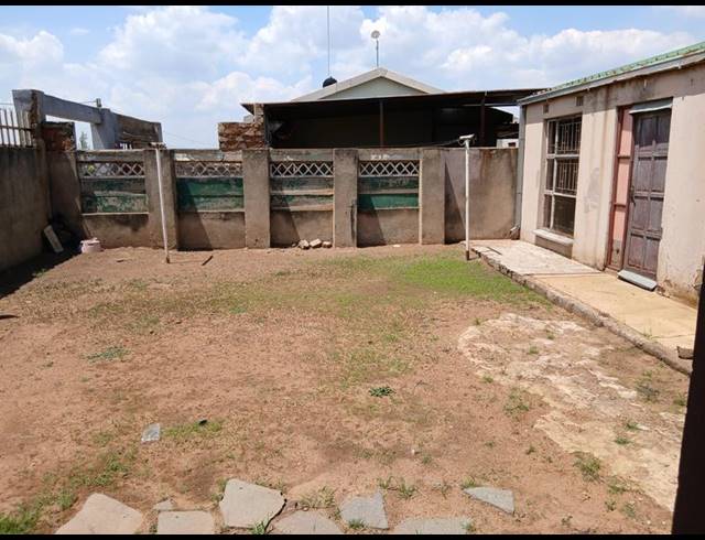 2 BEDROOM HOUSE FOR SALE IN PALM RIDGE